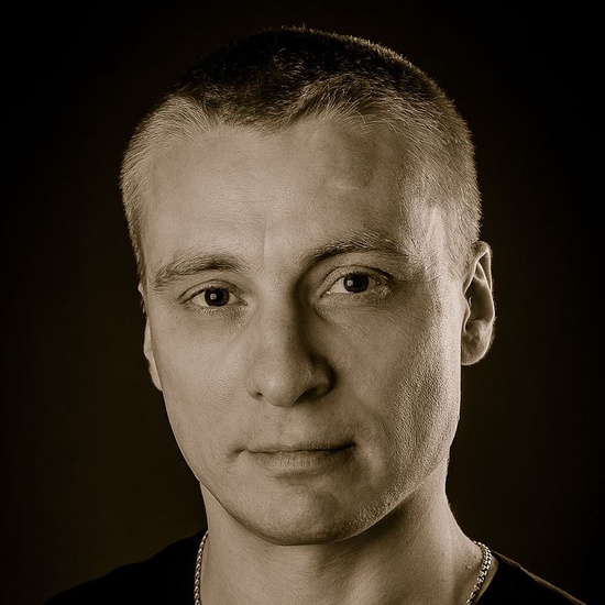 Антон Коваленко